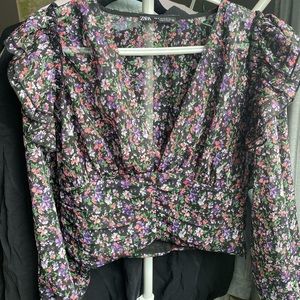 Floral ZARA blouse NWOT